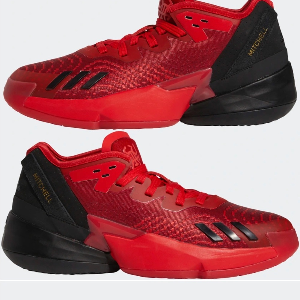 ADIDAS DON ISSUE 4J LIGHT-STRIKE BASKETBALL SNEAKER- Men’s Size 7/ Women’s 8.5